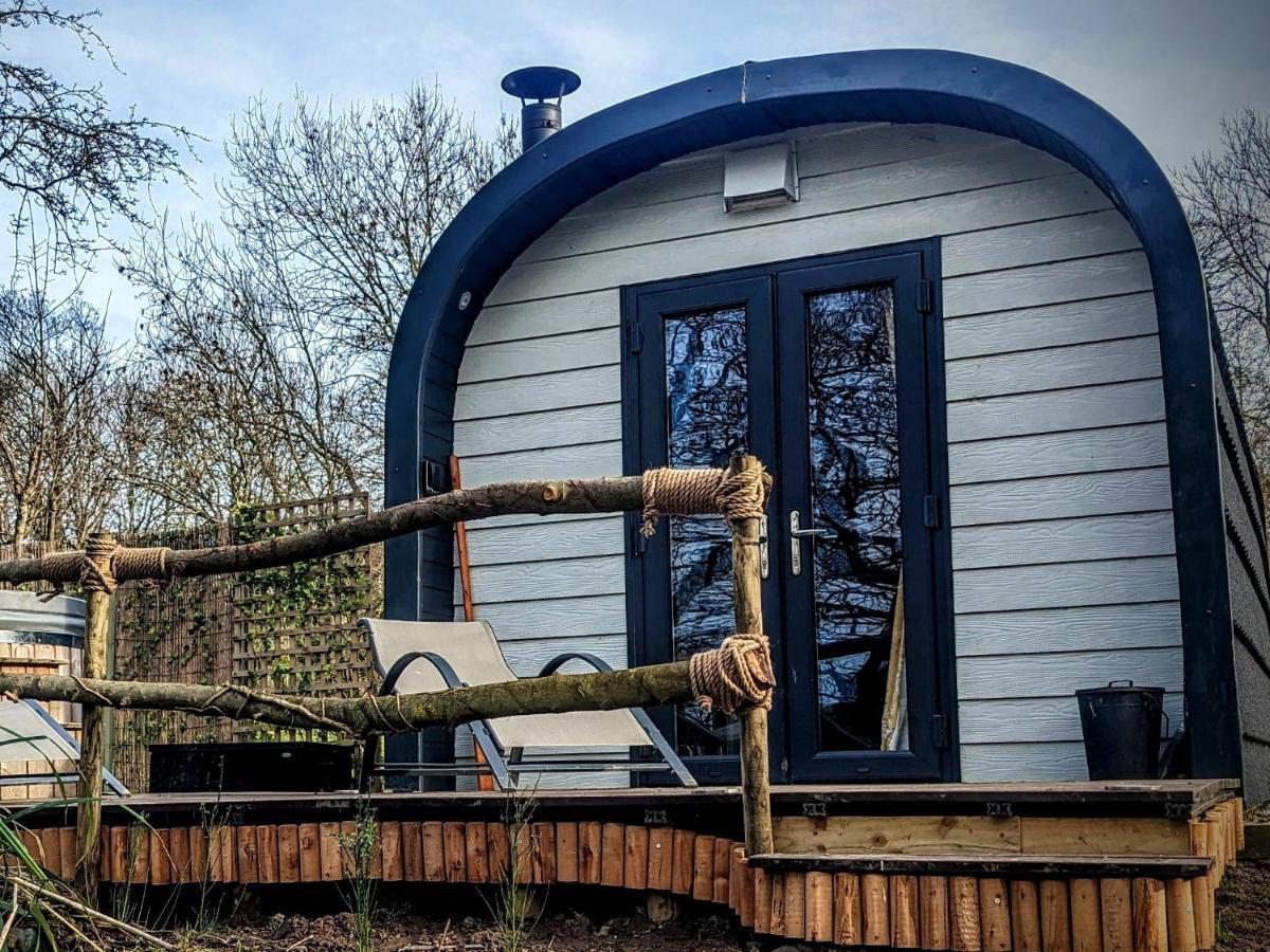 Emlyn'S Coppice - Luxury Woodland Glamping Villa Holywell  Exterior photo